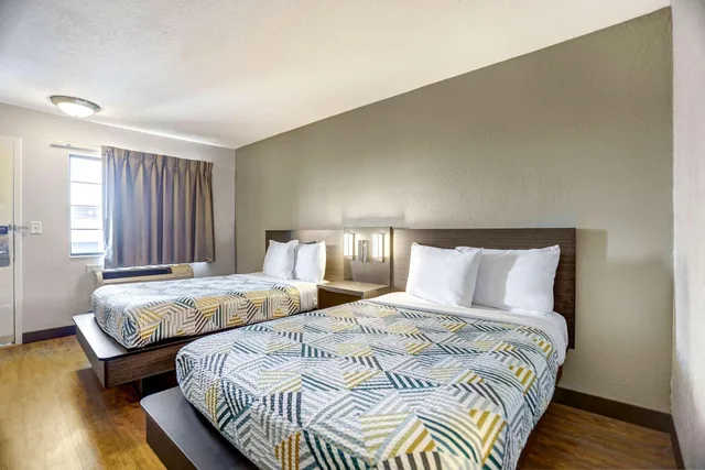 غرفة رباعية لذوي الإعاقة، Motel6 Amarillo, TX - Airport 2/9