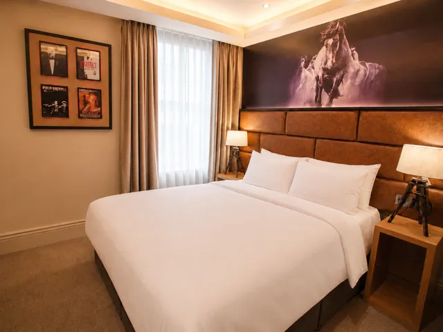 غرفة قياسية بسرير مزدوج، The Residence Hotel 2/4