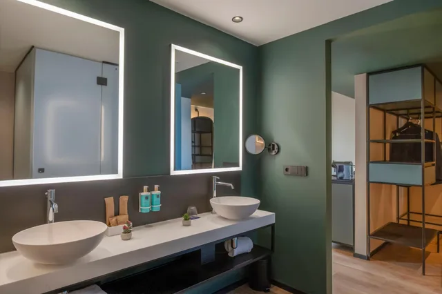 جناح بسرير كينج، Novotel Valencia Lavant 9/10