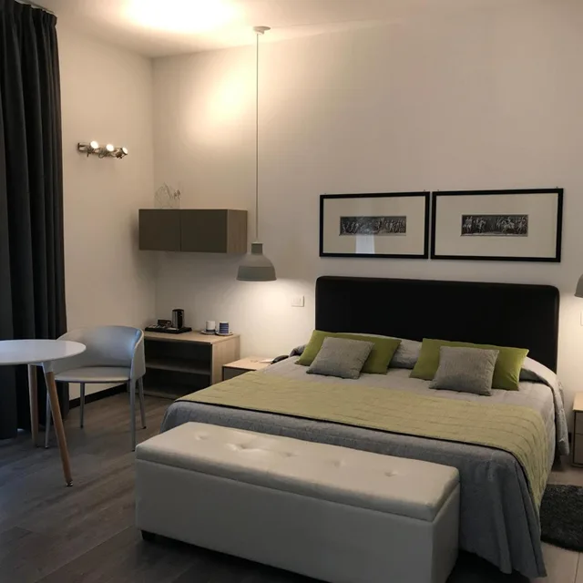 غرفة سوبيريور بسرير كينج، Hotel Bernina 7/10