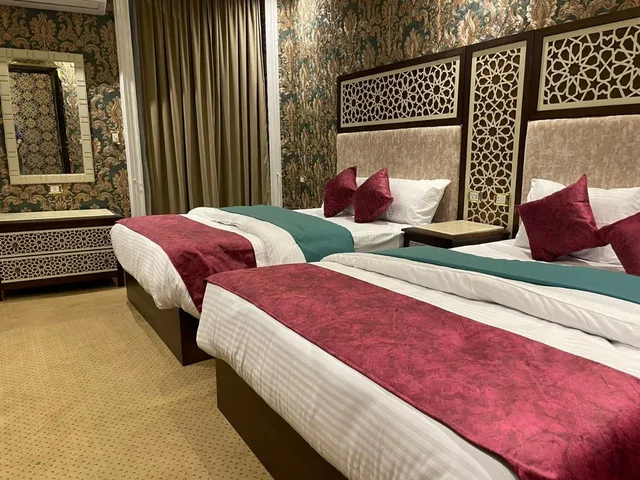 دوبلكس رباعي، CAIRO INN 2/2