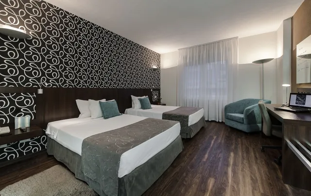 غرفة سوبيريور بسريرين مزدوجين، Quality Hotel Curitiba 2/3