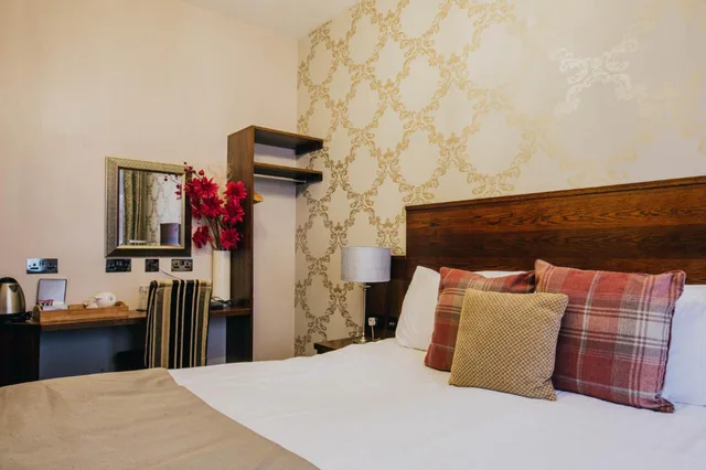 غرفة عائلية، Duke Of Edinburgh Hotel 4/6