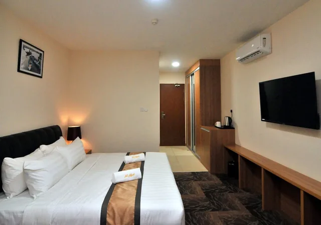 غرفة ديلوكس بسرير كينج، Al-Afiah Hotel 1/5