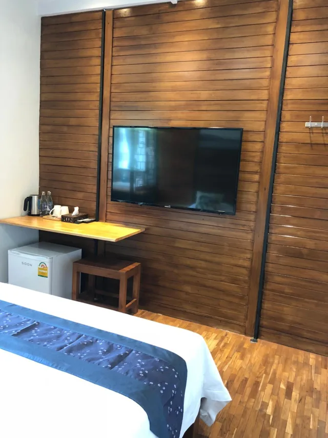 Standard, Double Bed, Building B، Celosia Chiang Mai 5/9