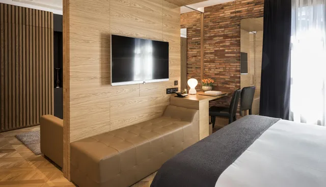 Junior Suite Barcelona، Monument Hotel 6/9