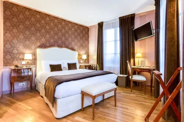 غرفة سوبيريور بسريرين منفصلين، Hotel Eiffel Trocadero 2/6