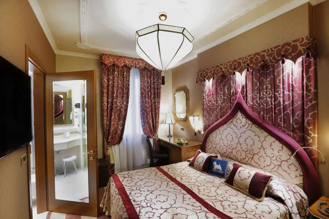 غرفة كلاسيكية بسرير مزدوج أو سريرين منفصلين، Ai Mori d'Oriente Hotel 3/10