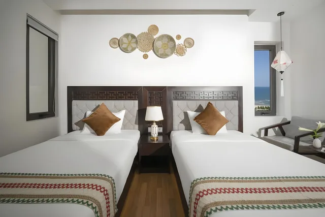 غرفة متصلة، Flower Hotel 2/3