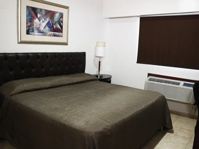 غرفة قياسية بسرير كينج، Hotel America Centro 7/10