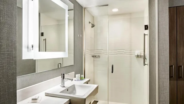 غرفة بسريرين مزدوجين، Springhill Suites By Marriott New York Midtown Manhattan Park Avenue 2/2