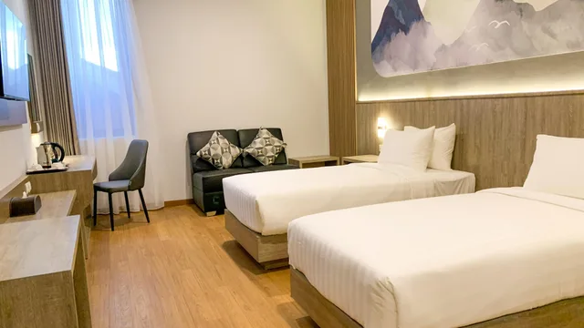 غرفة ديلوكس بسريرين منفصلين، Hotel Gran Surya 2/3