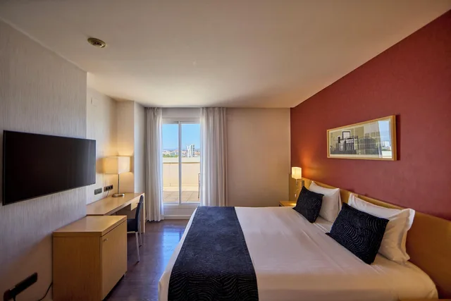 غرفة بسرير مزدوج بشرفة، Civis Luz Castellon (ex Sercotel) 1/6