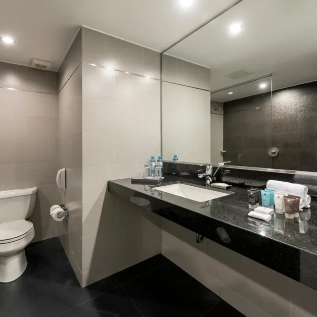 غرفة بريميوم بسرير كوين بإطلالة على المدينة، Crowne Plaza Lima 7/9