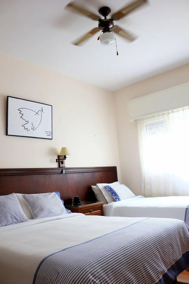 غرفة قياسية ثلاثية، Hotel San Martin 2/9