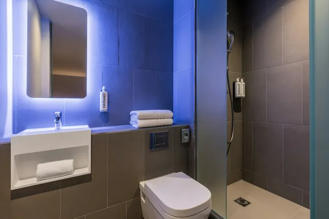 Cocoon 2, Double Bed، Zedwell Greenwich 4/11