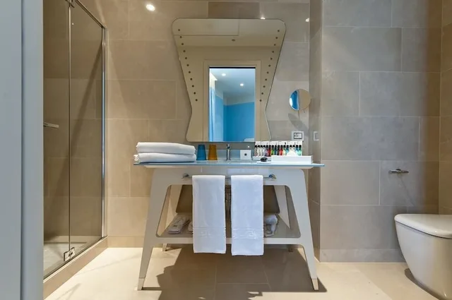 غرفة سوبيريور بسرير كوين، JR Hotels Bari Grande Albergo delle Nazioni 5/5