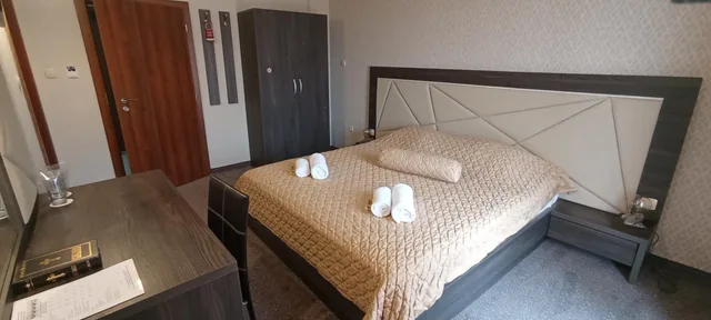 غرفة ديلوكس بسرير كينج بشرفة، Vitosha Tulip Hotel 8/10