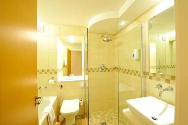 غرفة سوبيريور بسريرين منفصلين، The Barn Hotel & Spa 8/9