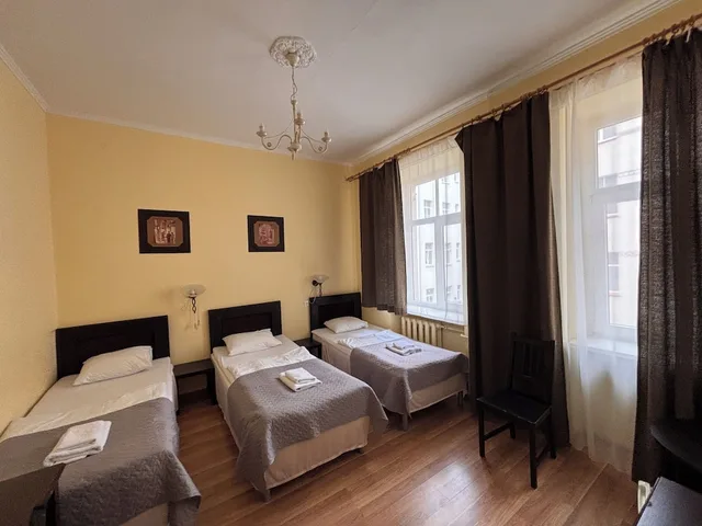 غرفة ثلاثية بثلاثة أسرّة، Viktorija Hotel 2/10