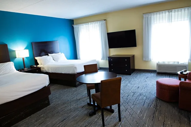 غرفة قياسية بسريرين مزدوجين، Holiday Inn Express & Suites Harrisburg W - Mechanicsburg 2/7