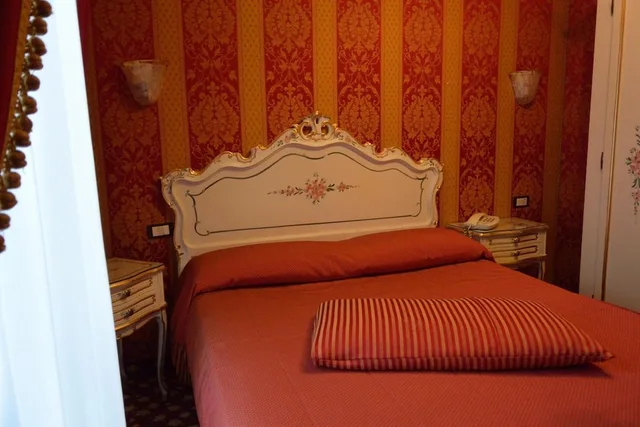 Room, Double or Twin Bed, Belle Arti Hotel 3/4