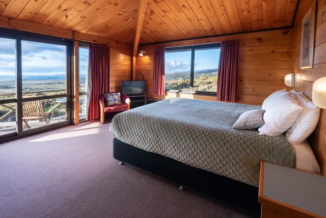 غرفة بسرير كينج، Skotel Alpine Resort 2/5