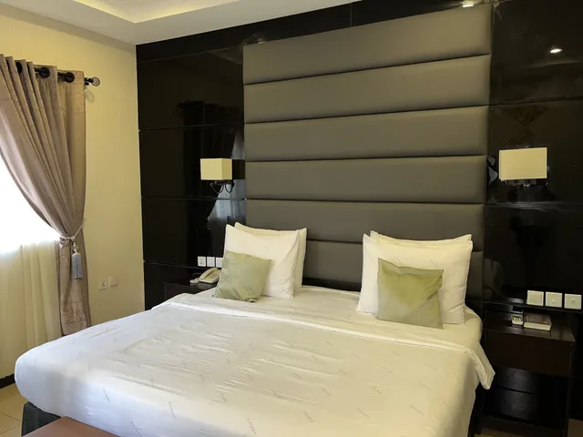 غرفة ديلوكس بسرير كوين، Dwell Apartments 1/4