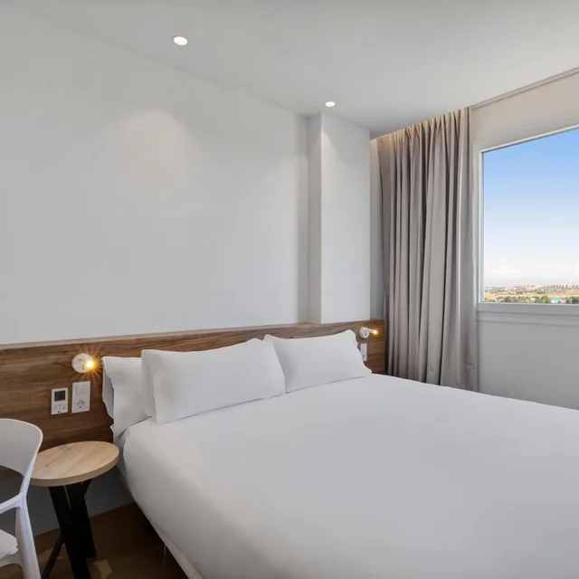 غرفة مزدوجة، B&B HOTEL Madrid Fuenlabrada Retail Park 3/8