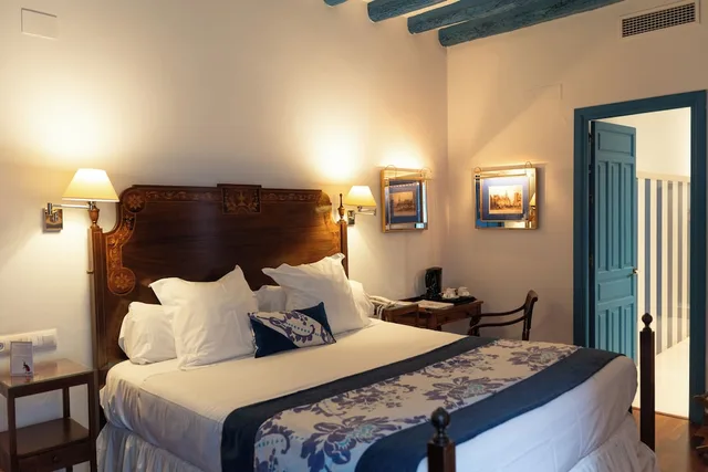 غرفة أساسية بسريرين منفصلين في الملحق، Las Casas De La Juderia Sevilla 7/10