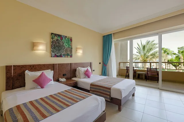 شاليه بسريرين منفصلين بإطلالة على البحر مع أريكة، Shoni Bay 5/10