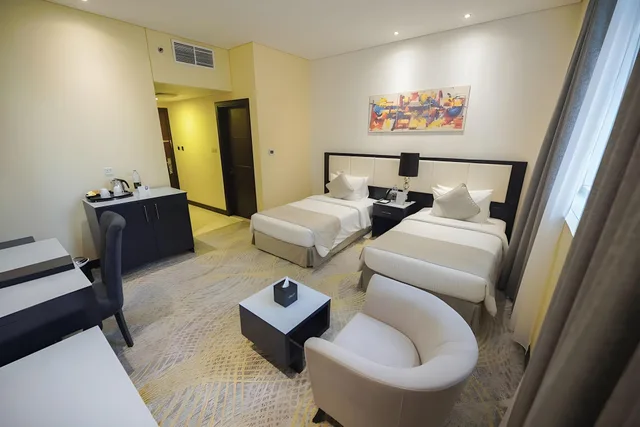 Deluxe, Grand Villaggio Hotel Abu Dhabi 1/1