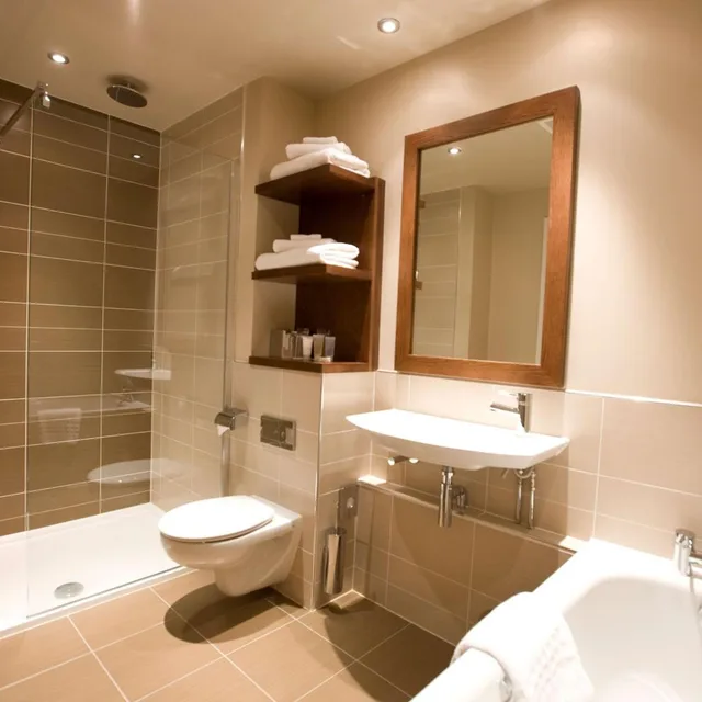 غرفة تنفيذية عائلية بسرير بطابقين بشرفة، Kingsmills Hotel 4/5