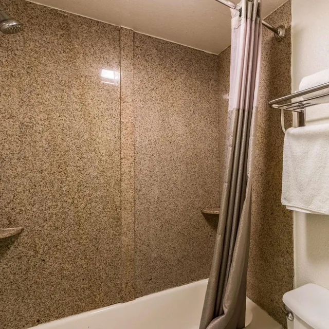 غرفة رباعية للمدخنين، Motel6 Grove City, OH 10/10