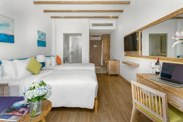 Deluxe, Twin Beds, City View, Balcony, Risemount Premier Resort Danang 5/9