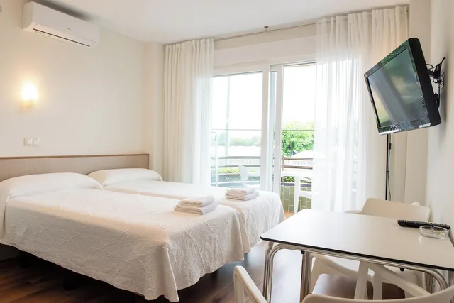 Superior, Studio, Twin Beds, Beach View, Suaces Apartamentos Turirticos 6/10