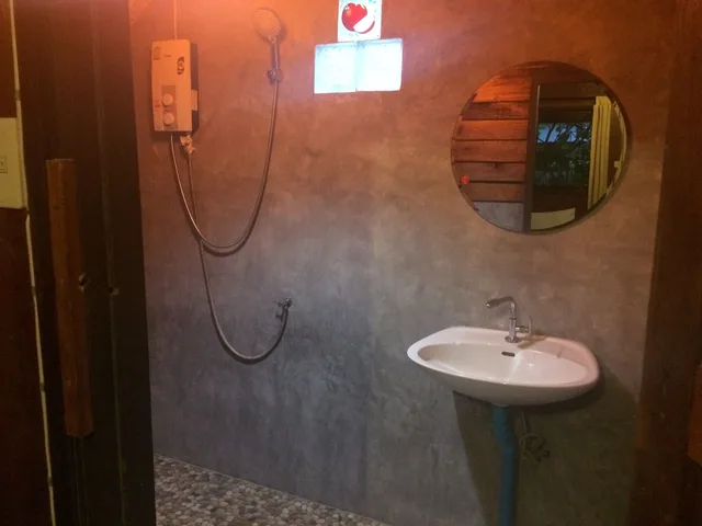 بنغل كلاسيكي بسرير مزدوج بإطلالة على المتنزه، Pen S Bungalow 2/2