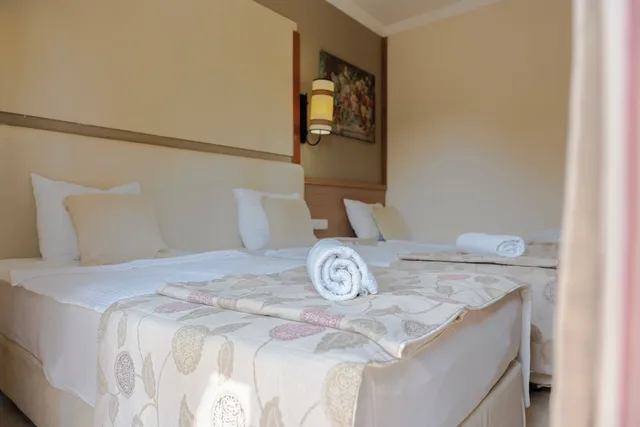 Standard, Double or Twin Bed, Garden View, Belpoint Beach Hotel 6/10