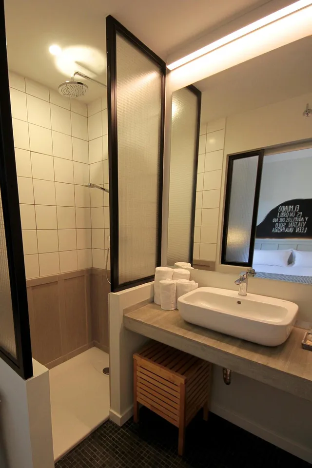 Standard, Double Bed, Hostel Complutum 6/8