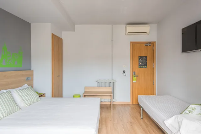 غرفة قياسية رباعية، Hotel Margarit 1/7