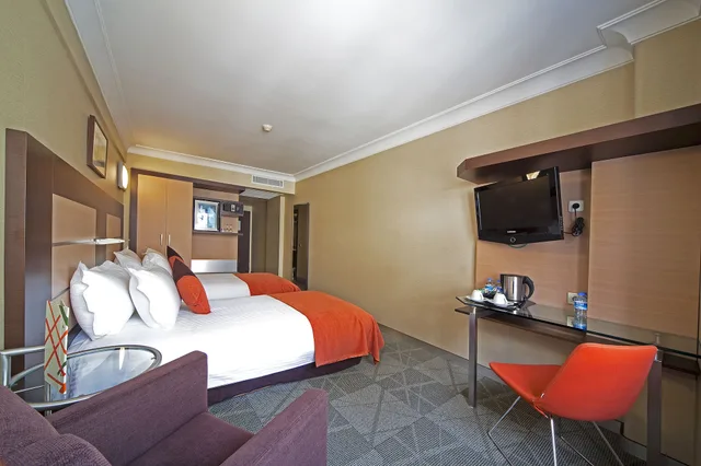 Standard, Twin Beds, Lamartine 3/7
