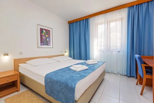 شقة سوبيريور بسريرين مزدوجين مع أريكة، Maistra Select Riva Apartments Vrsar 1/3