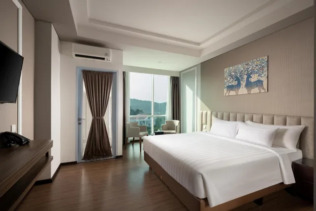 Deluxe, Forest View، Panbil Residence Serviced Apartment 1/10