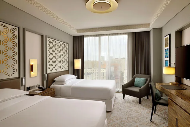 غرفة ديلوكس بسرير مزدوج، Sheraton Astana Hotel 3/10
