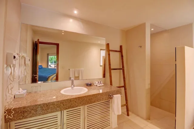 2 Bedrooms, Palmar, Garden View، Riviera Maya Suites 9/10