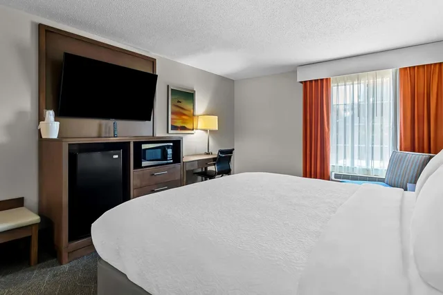 Room, King Bed, Pet Friendly, Best Western Niceville - Eglin AFB Hotel 2/4