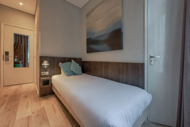 غرفة مفردة، Hotel Damsquare 13/30