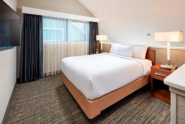 1 Bedroom, Bi Level, Loft, Suite, Residence Inn Los Angeles LAX/Manhattan Beach 1/7