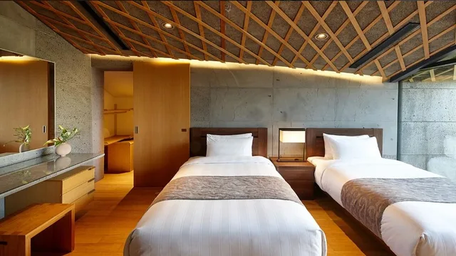 فيلا بسريرين كينج وسرير فردي، Lotte Resort Jeju Art Villas 1/3