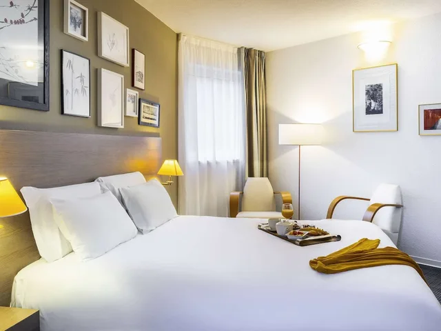 غرفة سوبيريور بثلاثة أسرّة، Mercure Forbach 1/5